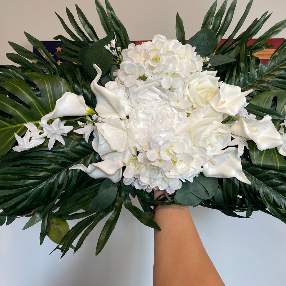 Floral backdrop - Picture 3 of 4